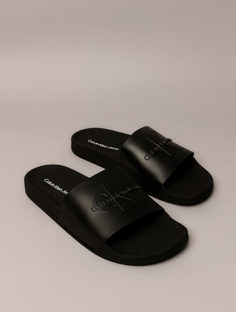 Chinelo Calvin Klein Jeans Slide - Preto Preto 2