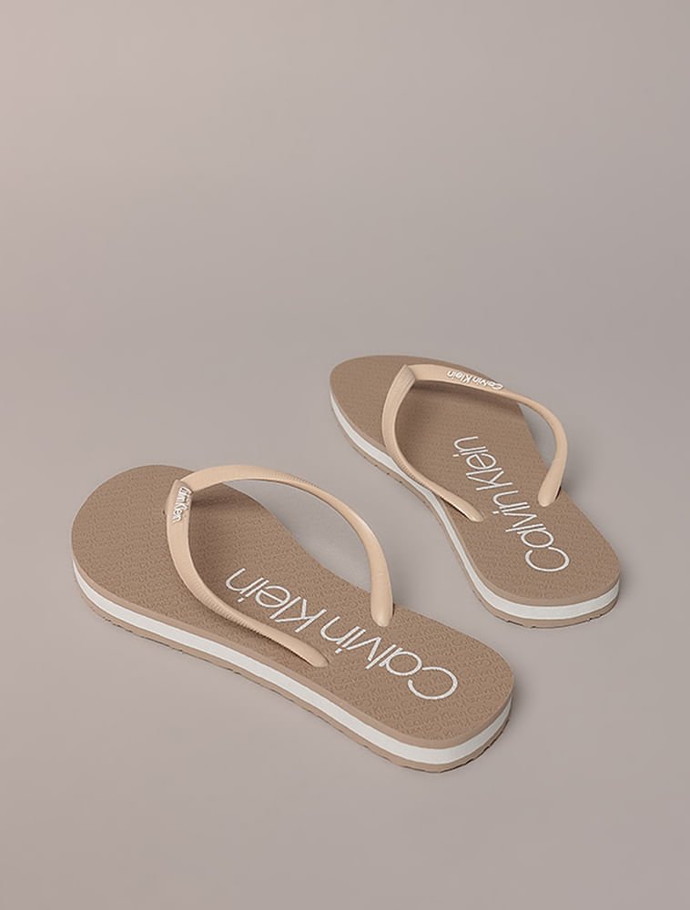 Chinelo Swim Calvin Klein - Caqui Claro Bege 4