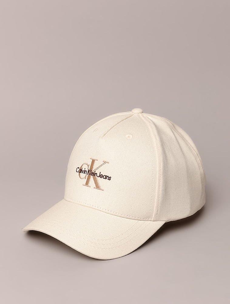 Boné Calvin Klein Jeans Feminino 5 Gomos Re Issue - Off White