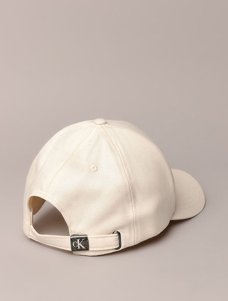 Boné Calvin Klein Jeans Feminino 5 Gomos Re Issue - Off White Off White 2