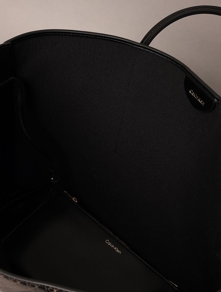 Bolsa Calvin Klein Tote Monograma Estampa Total - Preto Preto 3