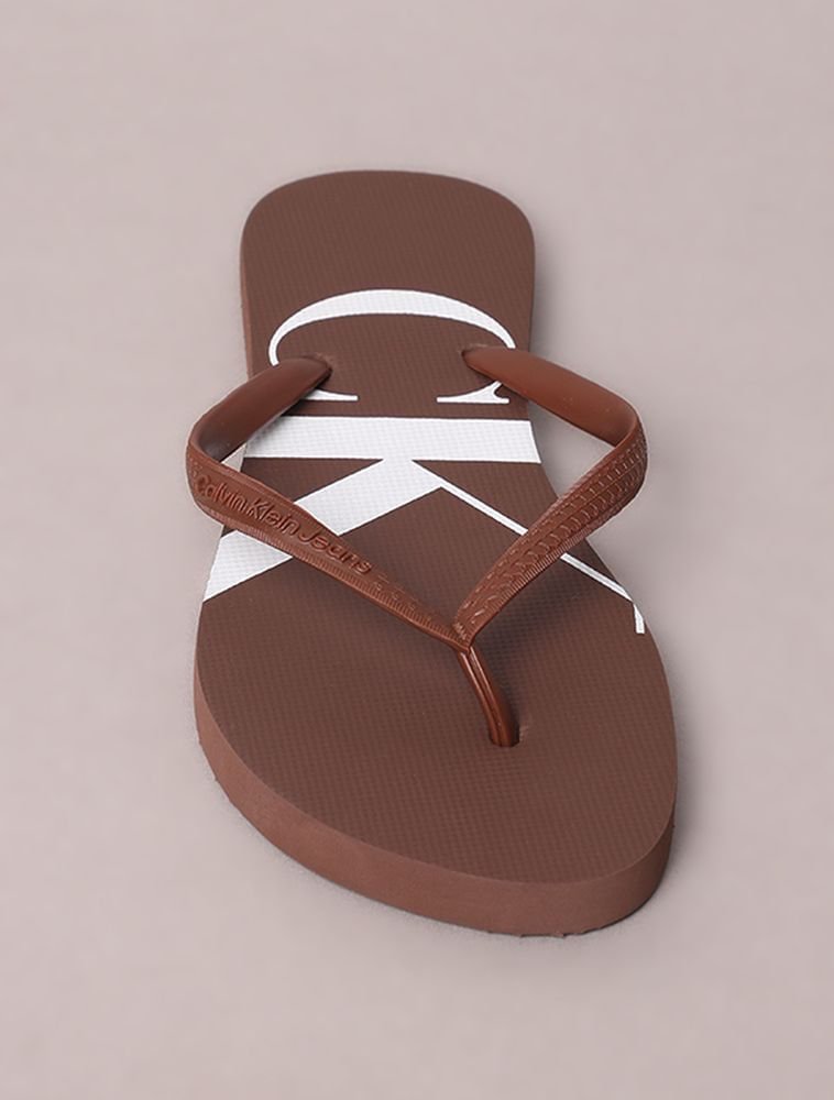 Chinelo Calvin Klein Jeans Logo Corrido Calvin Klein - Marrom Marrom 4