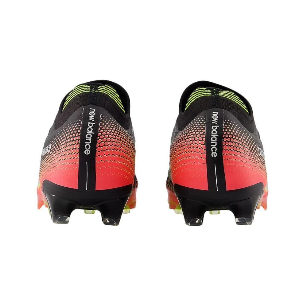 Chuteira Campo New Balance Tekela Pro Low Laced FG V4+ Preto/Laranja 4