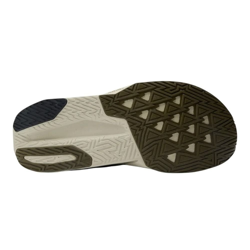 Tênis New Balance Fuelcell Rebel V5 Masculino Bege 6