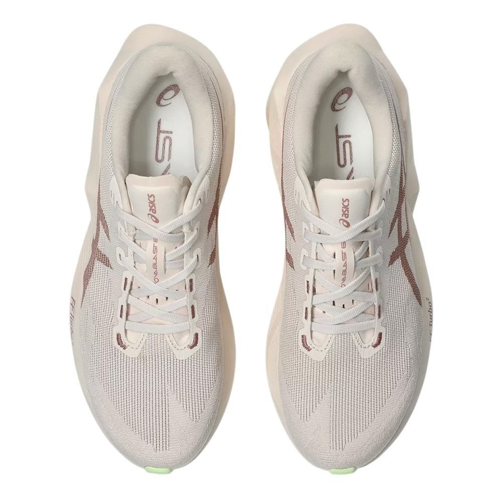 Tênis Asics Novablast 6 Feminino Bege 5