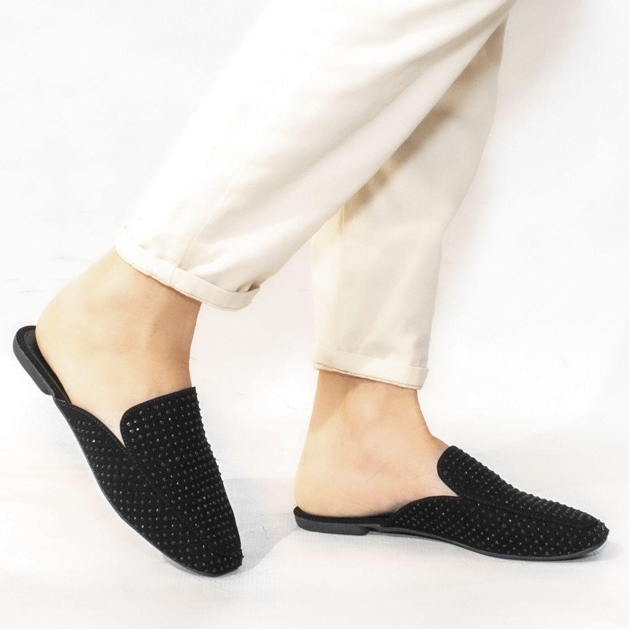 Mule Hot Fix Giovana Preto Preto 2