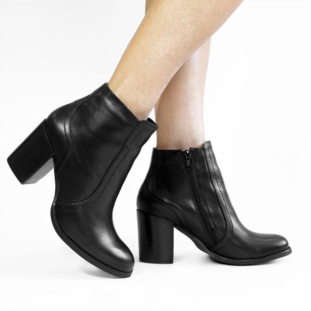 Bota Salto Bloco Couro Lourença Preta