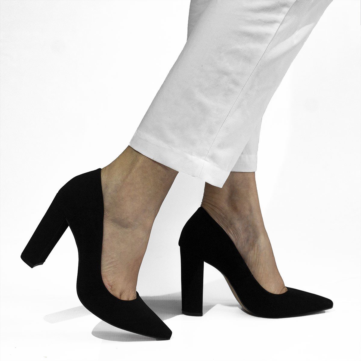 Scarpin Salto Grosso Jaine Preto Nobuck Preto 1