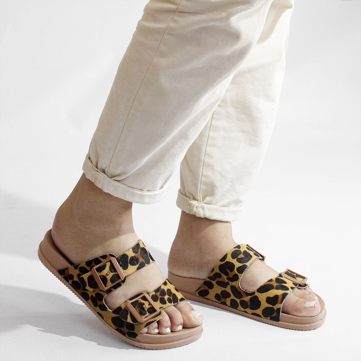 Papete Fivela Couro Bella Onça Animal Print 2