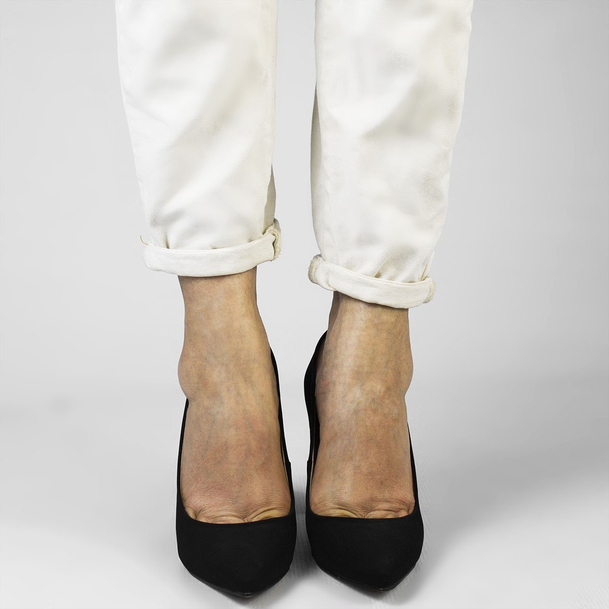 Scarpin Salto Grosso Jaine Preto Nobuck Preto 4