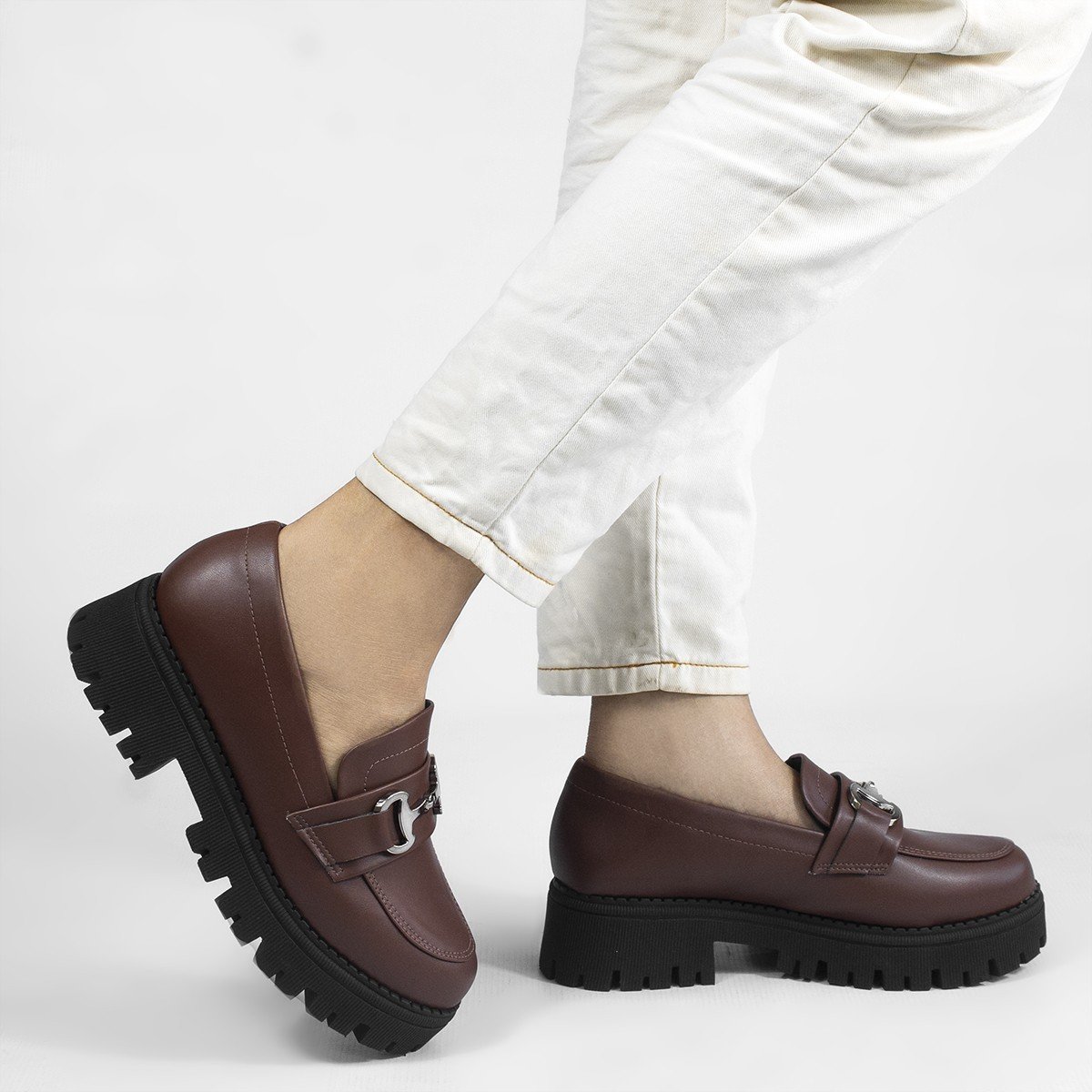 Mocassim Tratorado Sola Alta Amelia Marrom