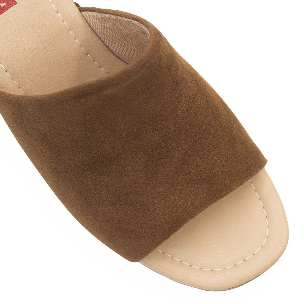 Tamanco Zatta Salto Bloco Sayuri Caramelo Marrom 5