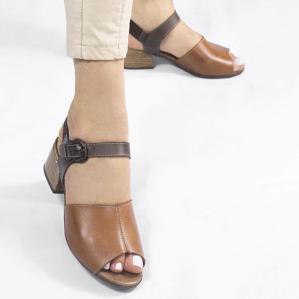 Sandália Zatta de Couro Salto Bloco Laiane Marrom Marrom 3