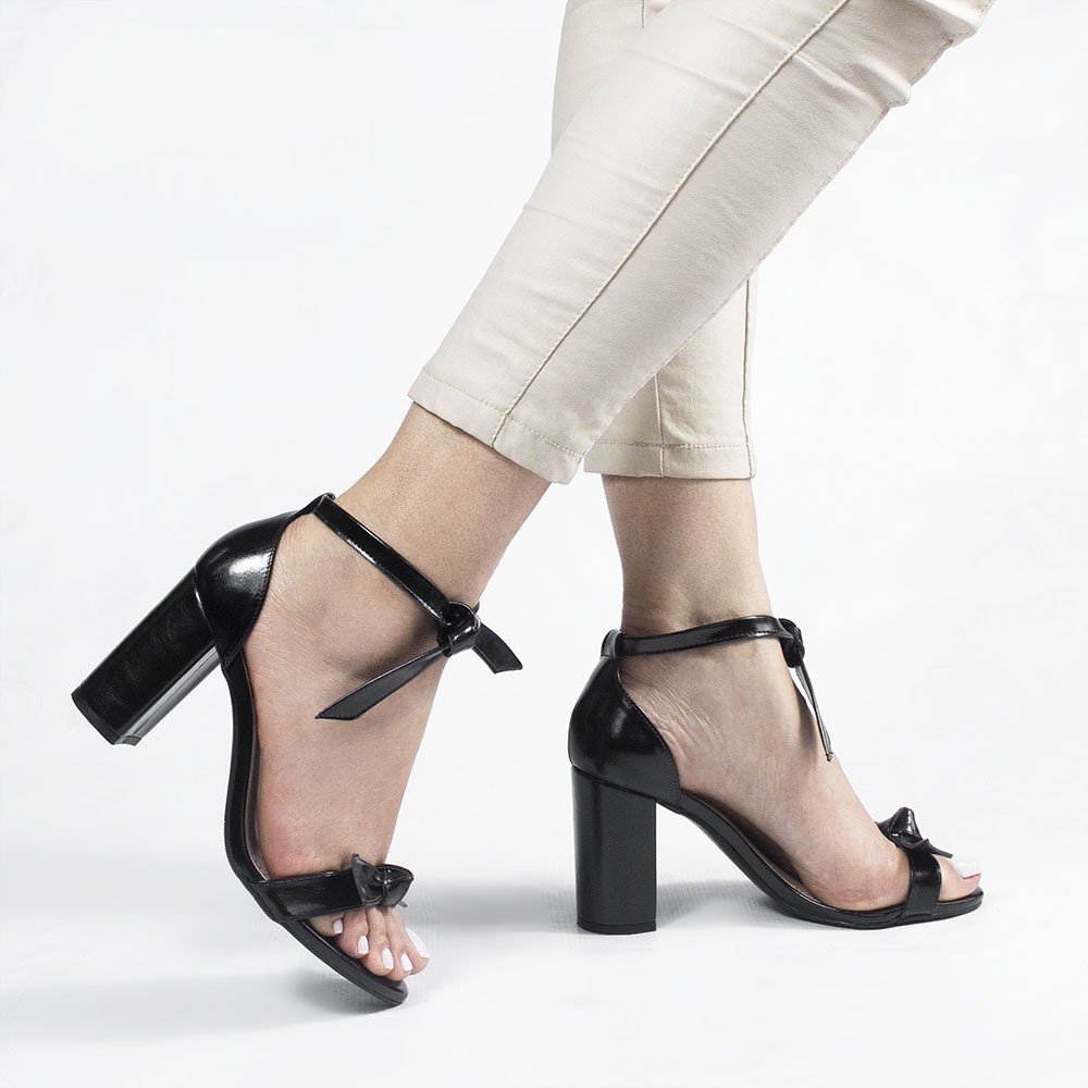 Sandália Zatta Salto Bloco Laço Katy  Preta