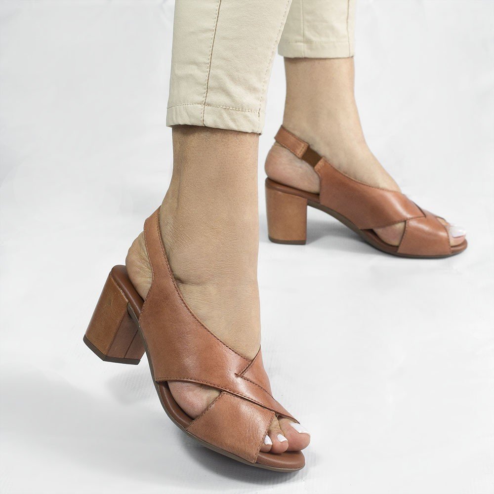 Sandália Salto Bloco Couro Perla Caramelo Marrom 5