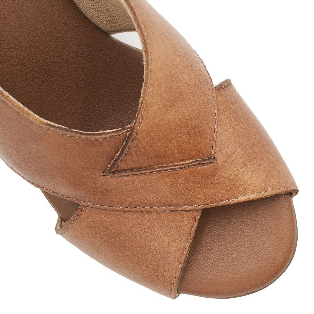 Sandália Salto Bloco Couro Perla Caramelo Marrom 9