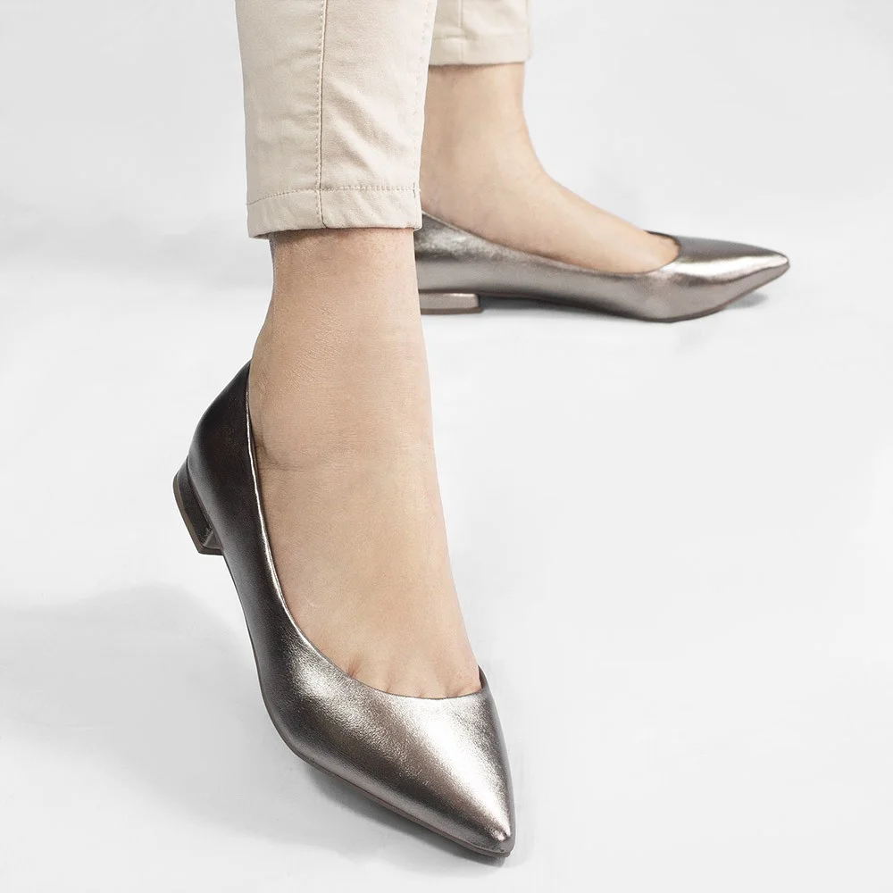 Sapatilha Básica Lisa Núbia Prata Velho Prata 3