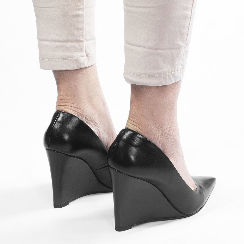 Scarpin Zatta Anabela Bico Fino  Antonia Preto Preto 3