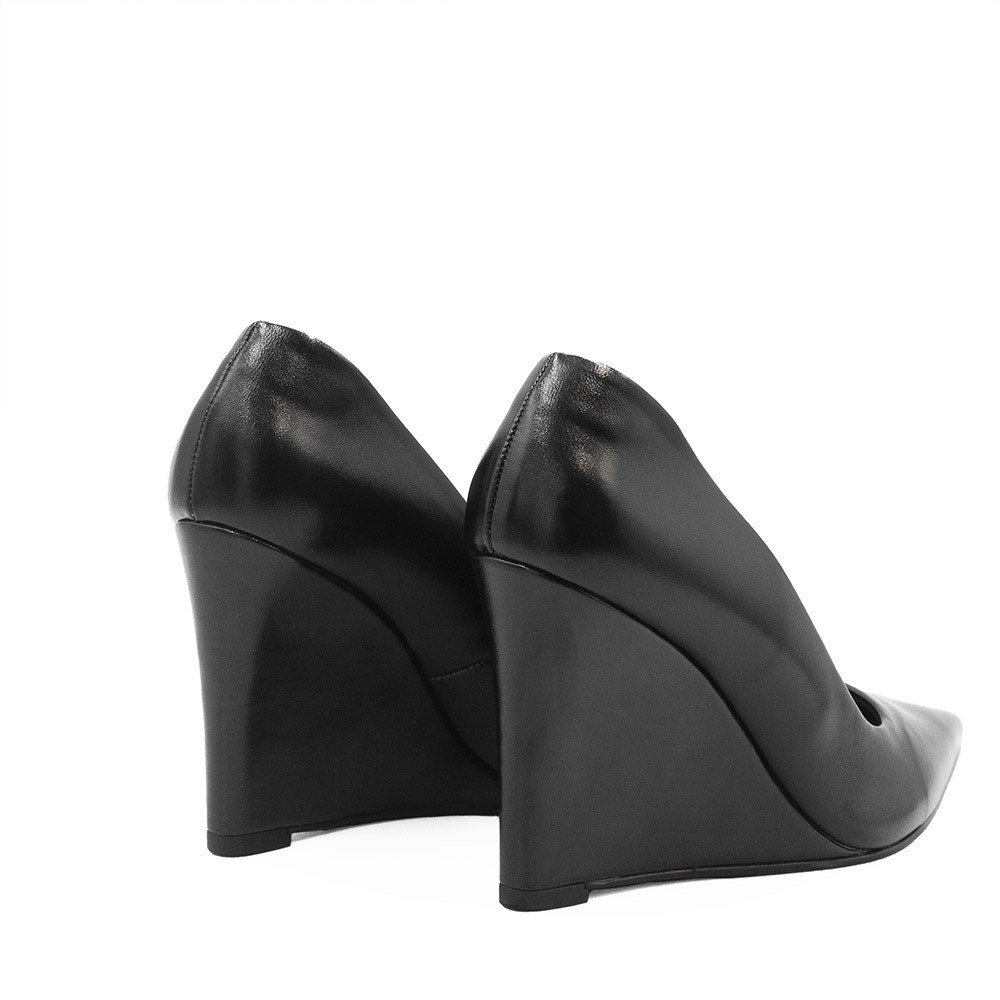 Scarpin Zatta Anabela Bico Fino  Antonia Preto Preto 4