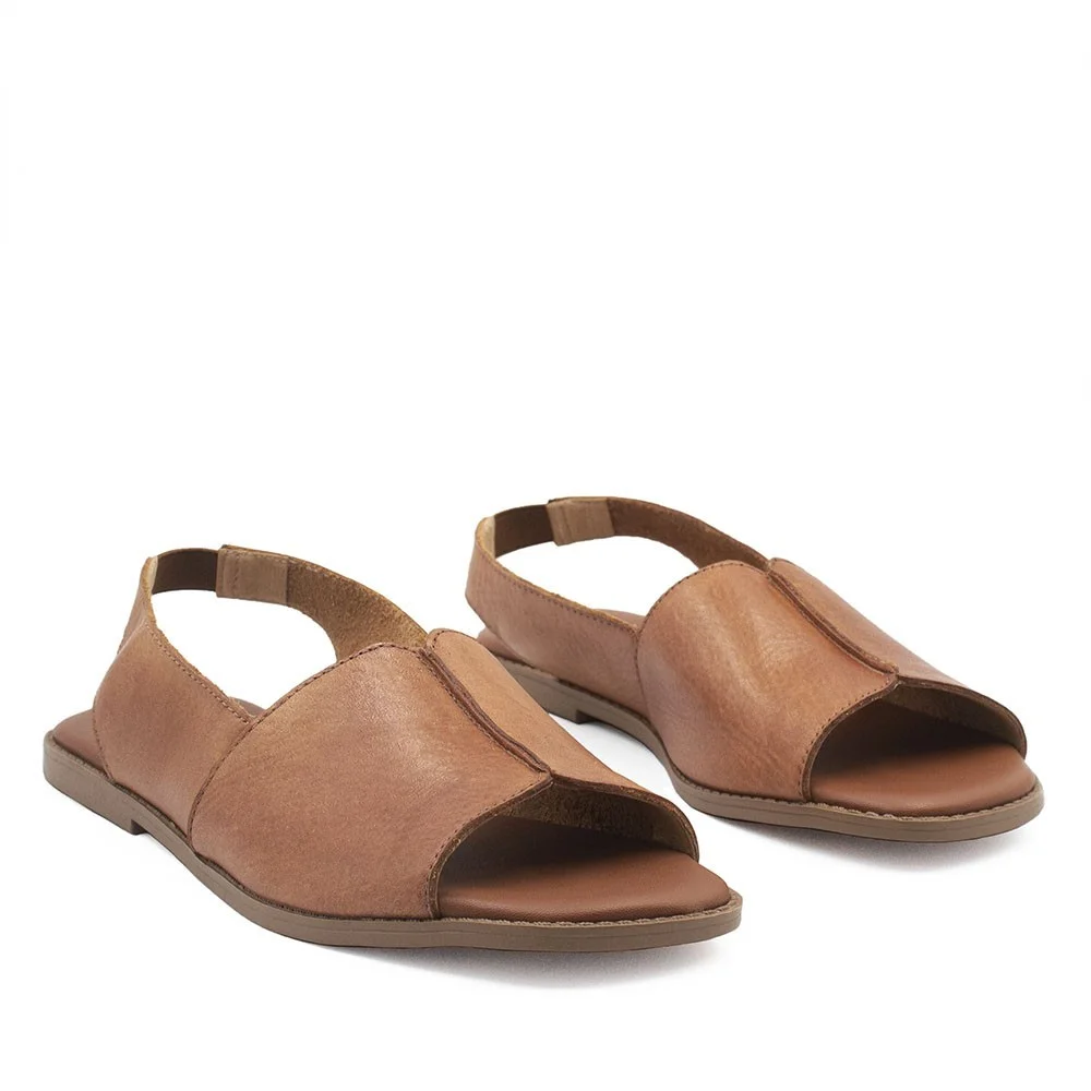 Sandália Rasteira Bx Couro Fechada Francisca Caramelo Marrom 4