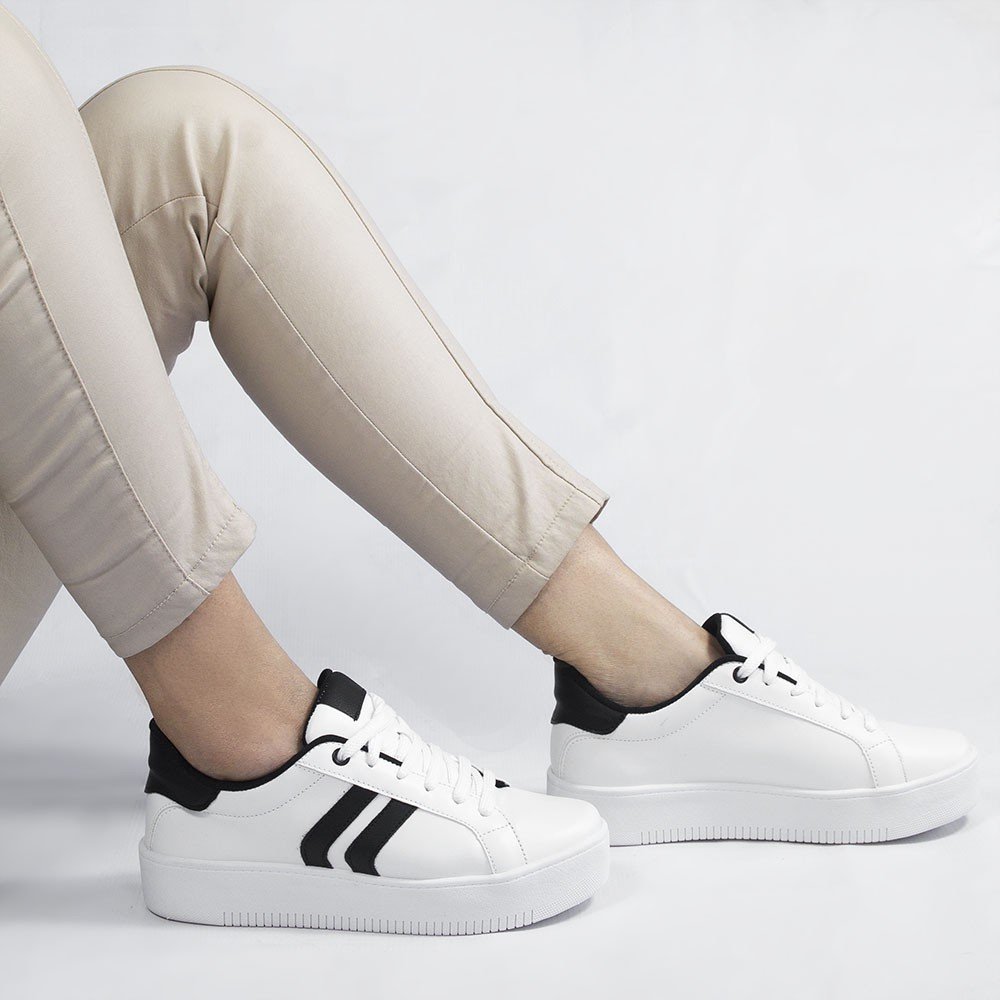 Tênis Zatta Casual  Duas Listras Lateral Lídia Branco Branco/Preto 4