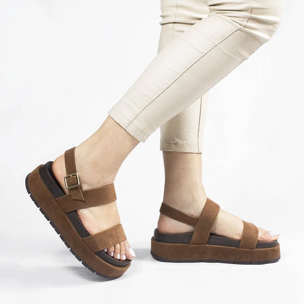 Papete Zatta  Flat Tiras Camurça Isa Caramelo Marrom 3