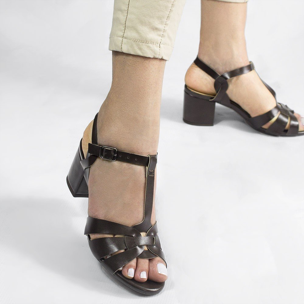 Sandália Zatta Salto Bloco Ester Marrom