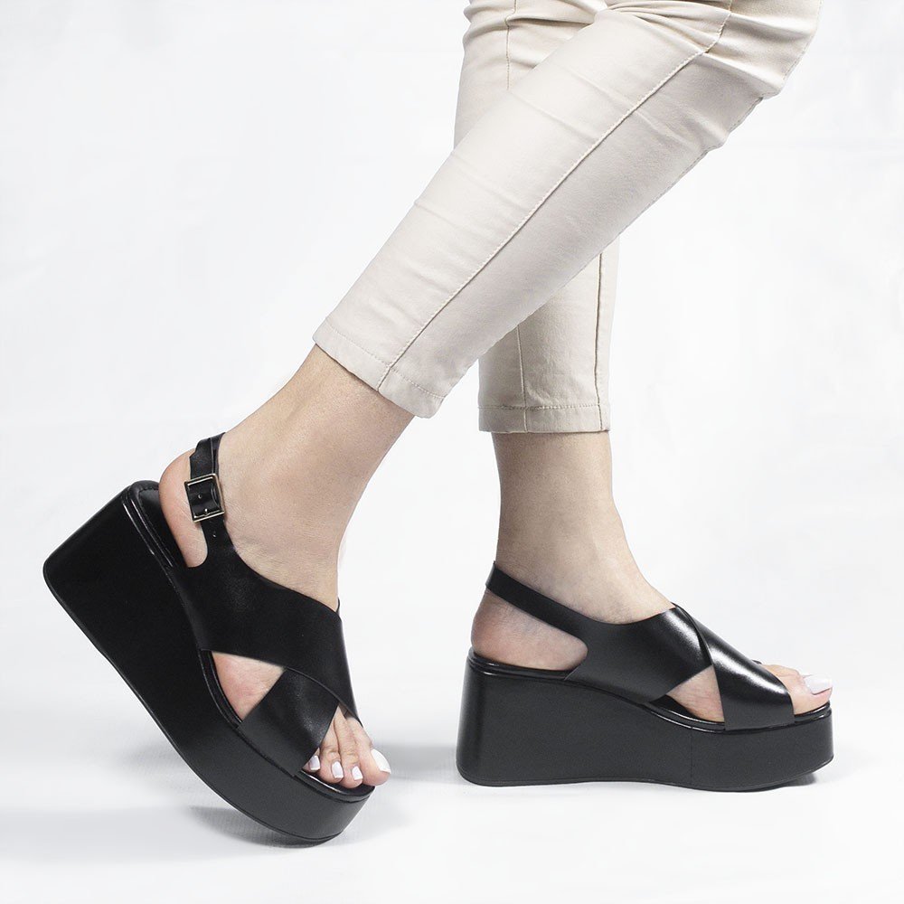 Tamanco De Dedo Zatta Flatform Tamires Prata Velho Preto 9