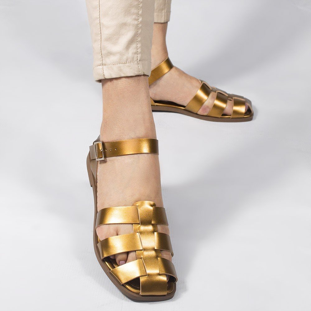 Sandália Rasteira Zatta Fechada na Frente Luma Bronze Dourado 4