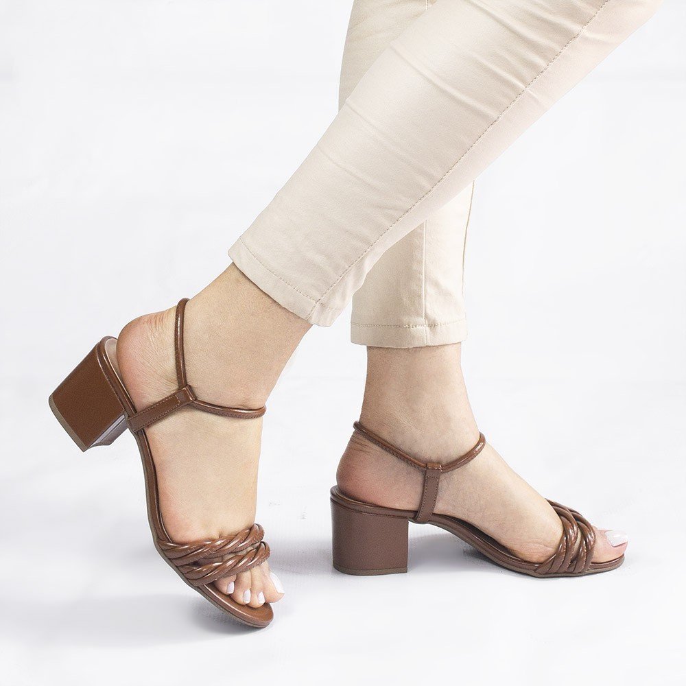 Sandália Zatta Salto Bloco Médio Trançada Paloma Caramelo Marrom 2