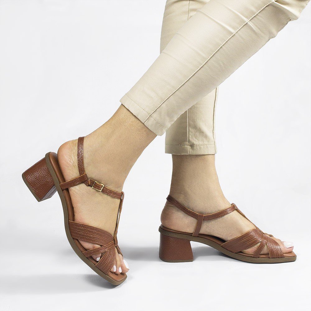 Sandália Zatta Couro Salto Bloco Édna Marrom 3