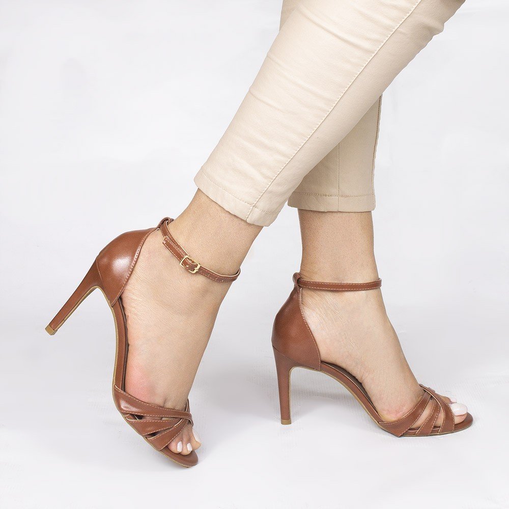 Sandália Zatta Salto Alto Tres Tiras Jade Caramelo Marrom 2