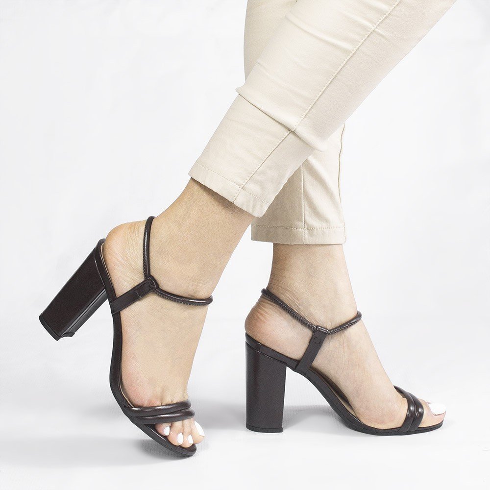 Sandália Zatta Salto Bloco Tubinho Greice Marrom Marrom 2