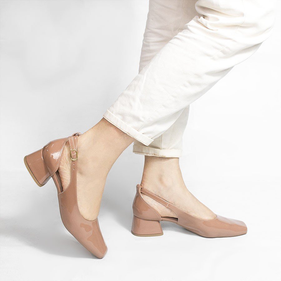 Sapato Zatta  Retrô  Bico Quadrado Ingrid Verniz Nude Nude 2