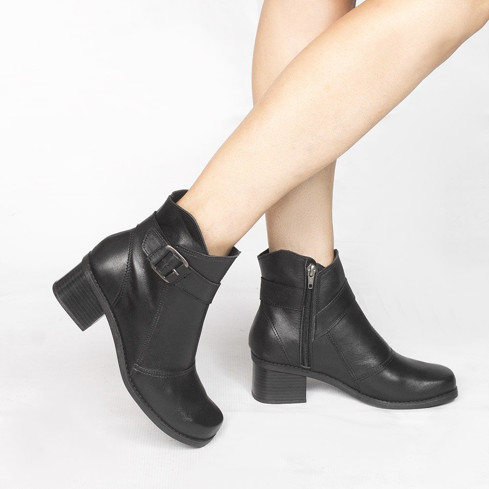 Bota Zatta Coturno Couro Fivela Margarete Preta Preto 2