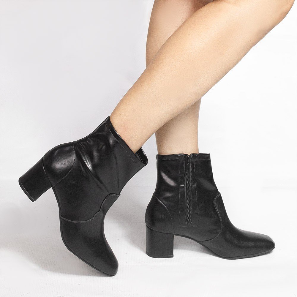 Bota Zatta Salto Bloco Bico Quadrado Helouise Preta Preto 2