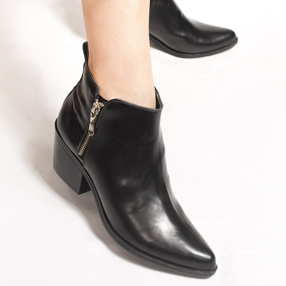Bota Zatta Bico Fino Cano Curto Country Hilda Preta Preto 4