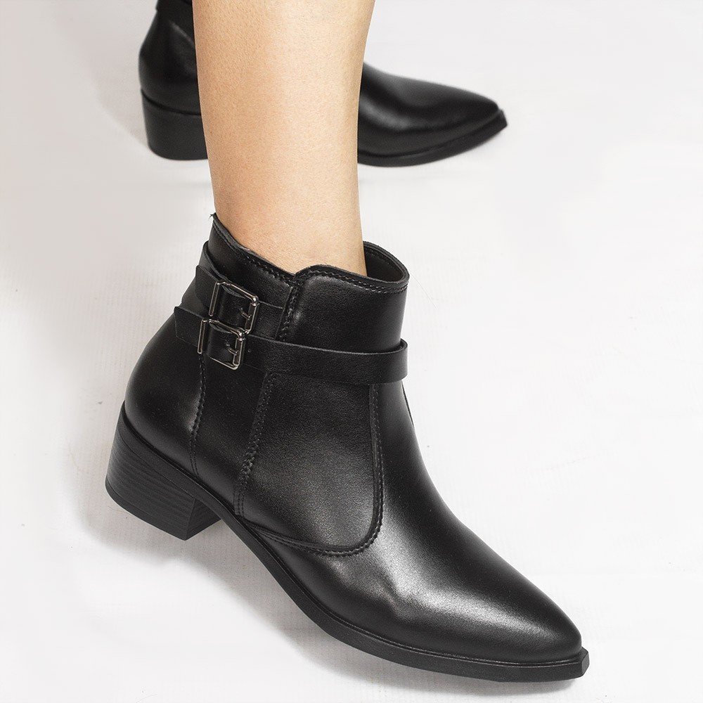 Bota Zatta Bico Fino Fivelas Bethania Preta Preto 3