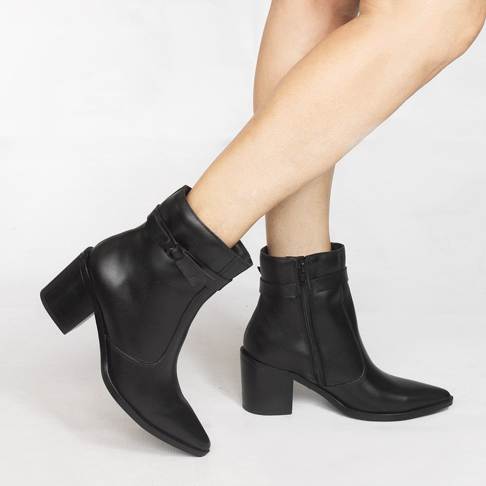 Bota Zatta Cano Médio Laço Couro Gardélia Preto Preto 2