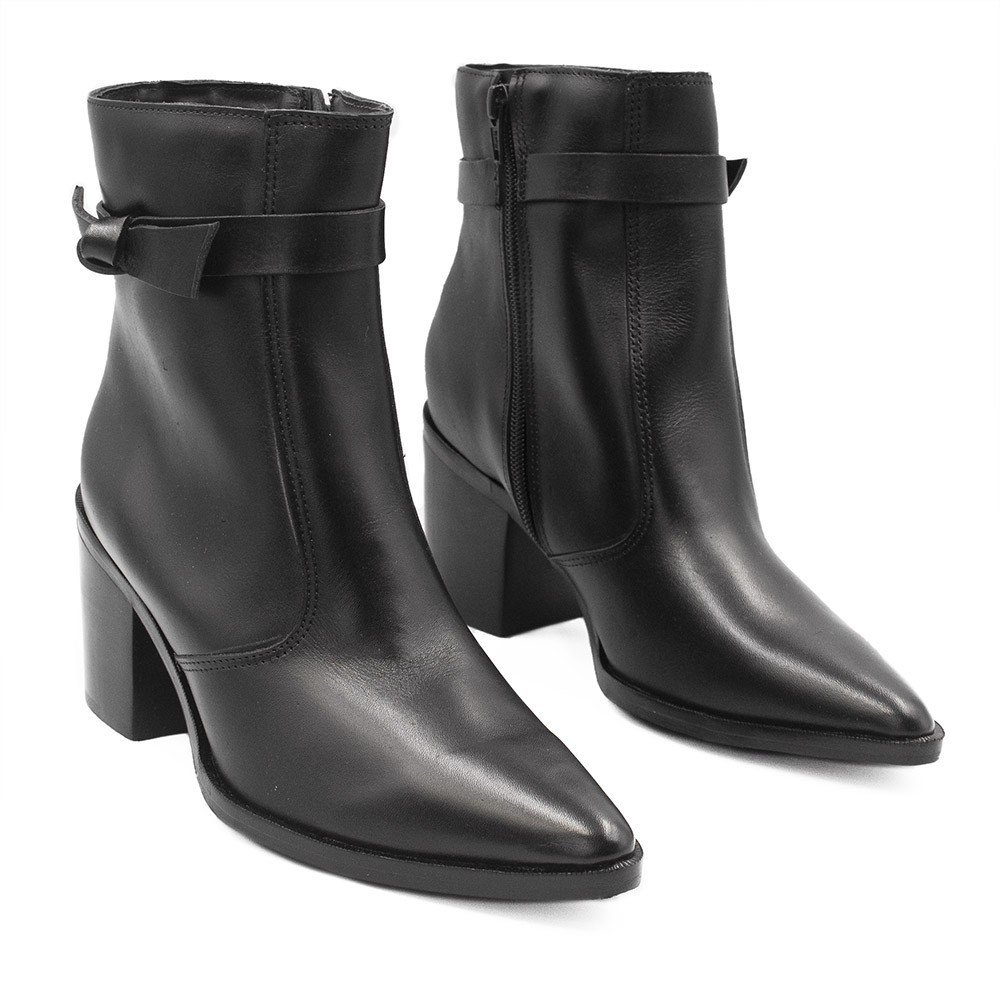 Bota Zatta Cano Médio Laço Couro Gardélia Preto Preto 3