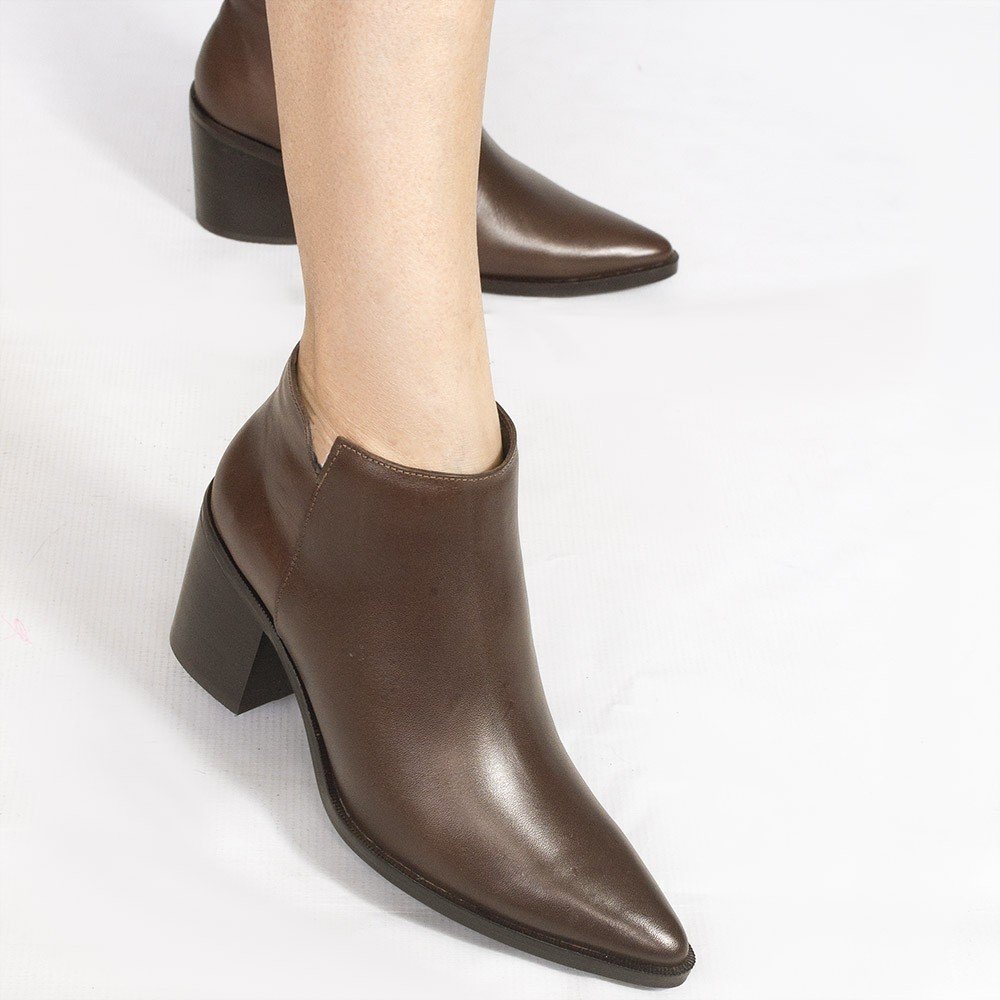 Bota Zatta Bico Fino Cano Curto Gardenia Marrom Marrom 4