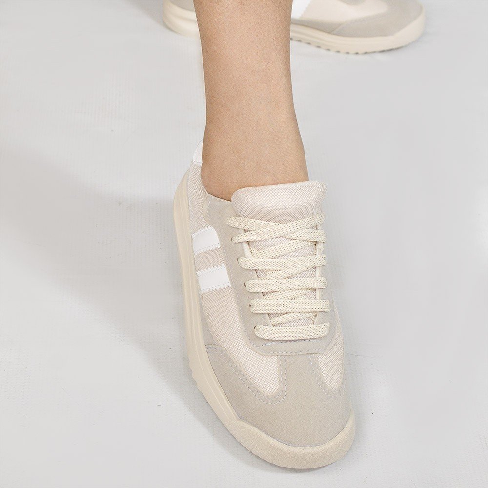 Tênis Casual  Duas Listras Kauane Aveia Bege 4