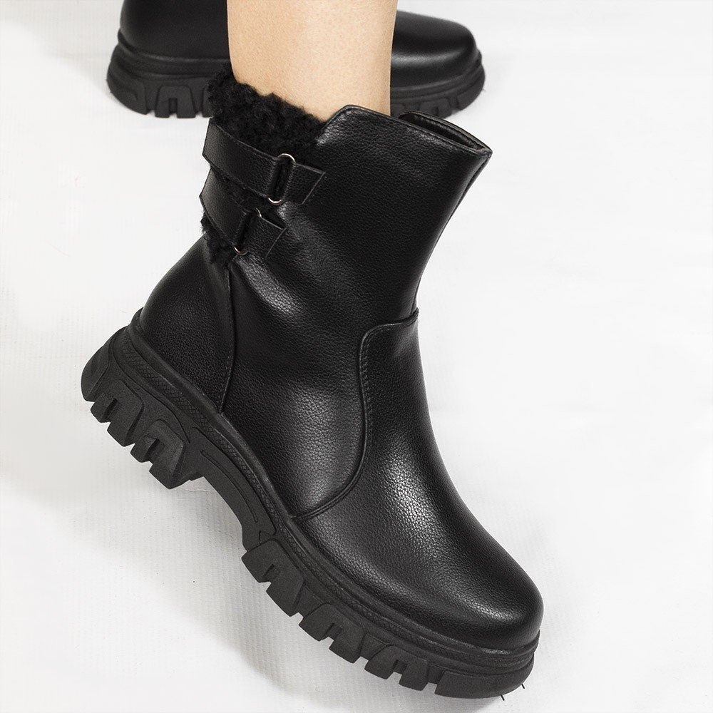Bota Zatta Coturno Solado Tratorado Sophie Preta Preto 4