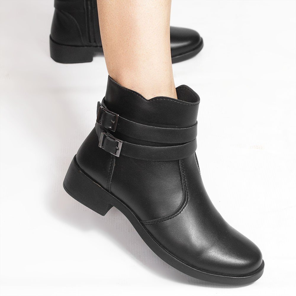 Bota  Montaria Zatta Fivela Astrid Preta Preto 4