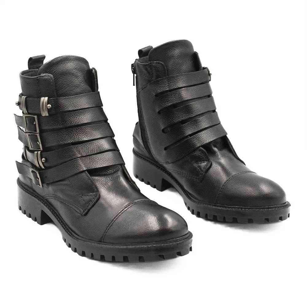 Bota Coturno Zatta em Couro Fivelas Larissa Preta Preto 3