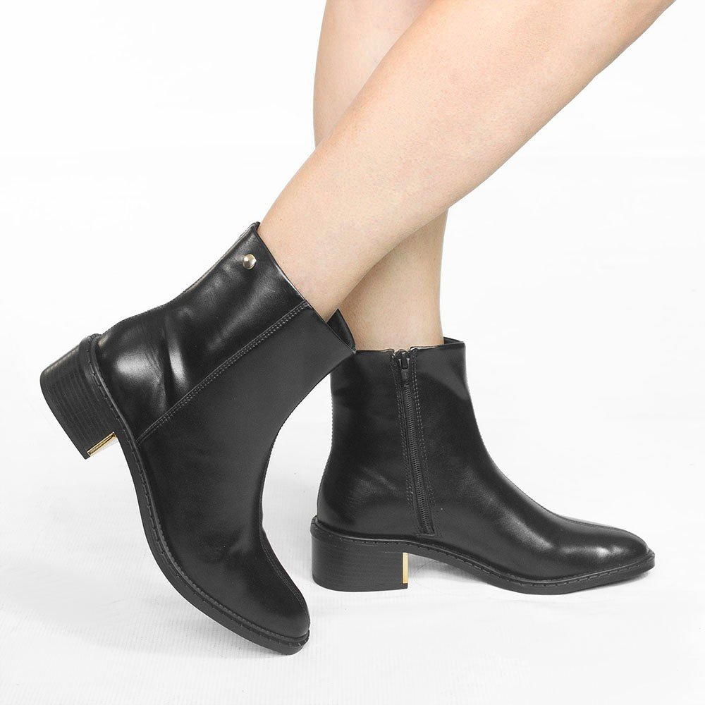 Bota Zatta Salto Bloco Detalhe de Metal Melanie Preta Preto 2