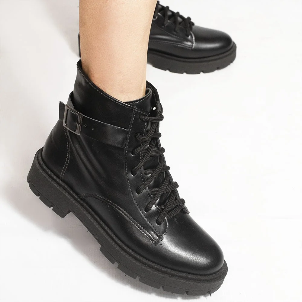 Bota Coturno Zatta Fivela Rafaela Preta Preto 4