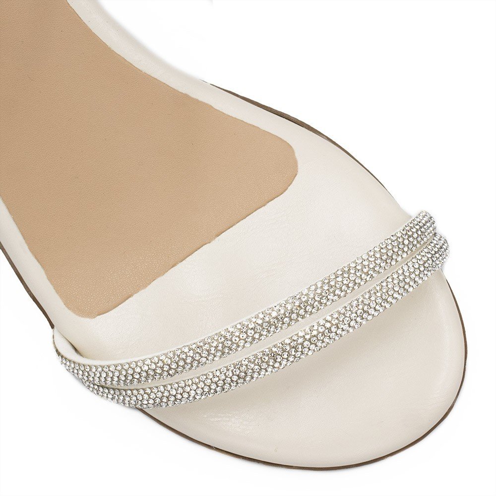 Sandália Zatta Salto Bloco Tiras Strass Sarita Off White Branco 3
