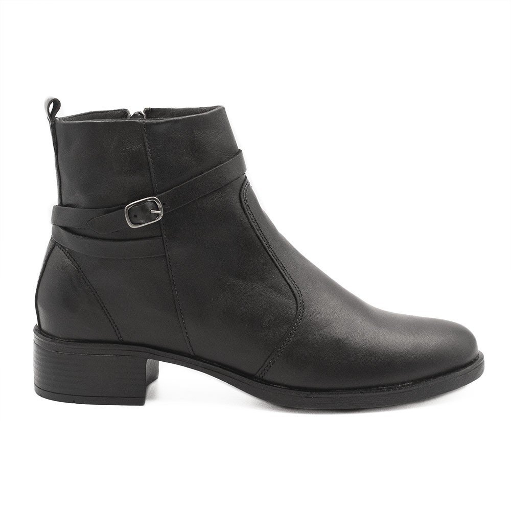 Bota Zatta Fivela Lateral em Couro Madona Preta Preto 1
