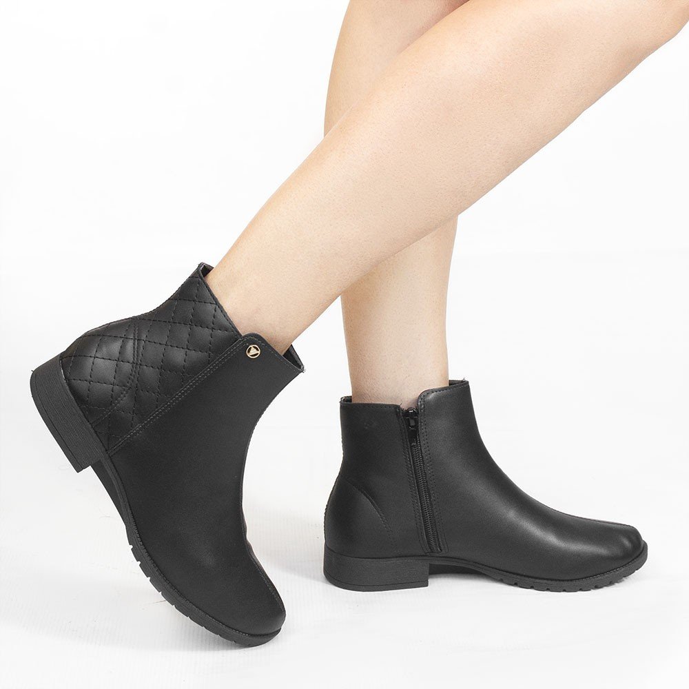 Bota Zatta Detalhe Matelasse Magali Preta Preto 2